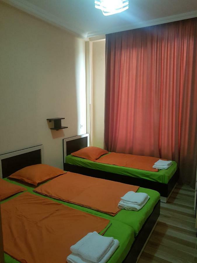 Apartment Nodmax Уреки Екстериор снимка