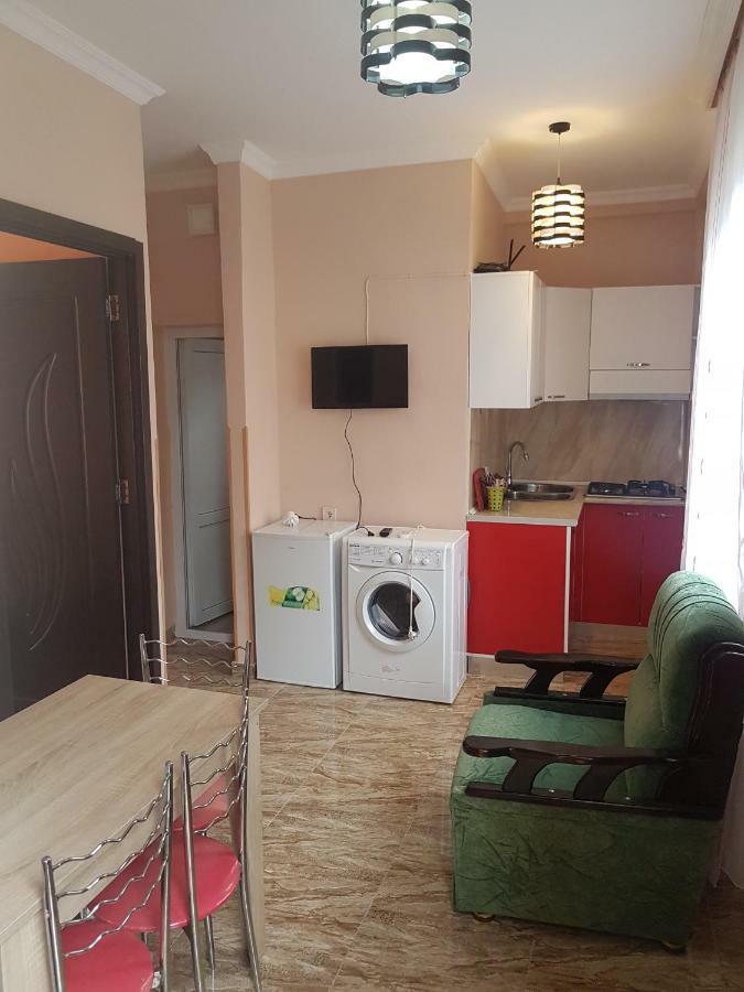 Apartment Nodmax Уреки Екстериор снимка